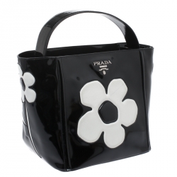 Pre Owned Prada Black Patent Leather Spazzolato Flower Top Handle Bag