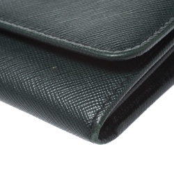 Pre Owned Prada Green Saffiano Lux Leather Metal Oro Chain Wallet