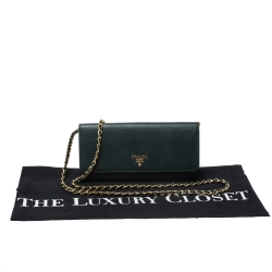 Pre Owned Prada Green Saffiano Lux Leather Metal Oro Chain Wallet