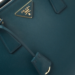 Pre Owned Prada Green Saffiano Lux Leather Large Double Zip Tote