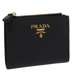 Pre Owned Prada Black Saffiano Leather Compact Wallet