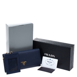 Pre Owned Prada Blue Vitello Grain Leather Continental Wallet