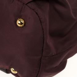 مملوكة مسبقًا Prada Burgundy Tessuto Nylon Tote