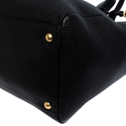 Pre Owned Prada Black Vitello Daino Leather Front Zip Tote