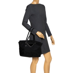 Pre Owned Prada Black Nylon and Leather Tessuto Shopper Tote