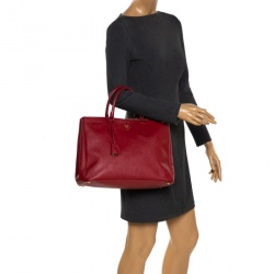 Pre Owned Prada Red Saffiano Lux Leather Large Double Zip Tote