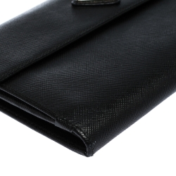 Pre Owned Prada Black Saffiano Lux Leather Continental Wallet