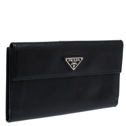 Pre Owned Prada Black Saffiano Lux Leather Continental Wallet