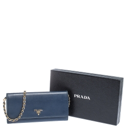 Pre Owned Prada Blue Saffiano Lux Leather Metal Oro Chain Wallet