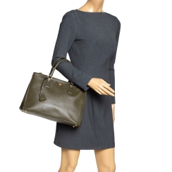 Pre Owned Prada Khaki Green Saffiano Lux Leather Medium Galleria Double Zip Tote