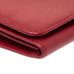 Pre Owned Prada Red Saffiano Metal Leather Flap Continental Wallet