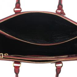 Pre Owned Prada Red Patent Lux Double-Zip Tote 