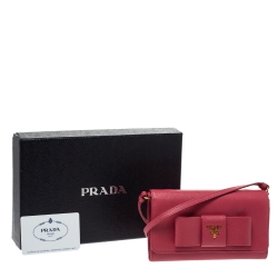 Pre Owned Prada Pink Saffiano Lux Leather Bow Wallet On Chain