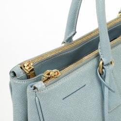 مملوكة مسبقًا Prada Baby Blue Saffiano Lux Double-Zip Tote