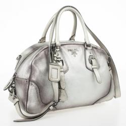 مملوكة مسبقًا Prada Metallic Silver Cervo Antik Leather Bauletto Bag