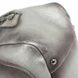 مملوكة مسبقًا Prada Metallic Silver Cervo Antik Leather Bauletto Bag