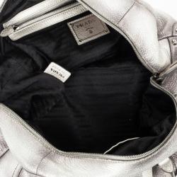 مملوكة مسبقًا Prada Metallic Silver Cervo Antik Leather Bauletto Bag