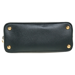 Pre Owned Prada Green Saffiano Leather Small Promenade Shoulder Bag