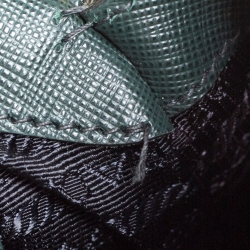 Pre Owned Prada Green Saffiano Leather Small Promenade Shoulder Bag