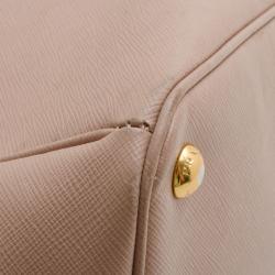 Pre Owned Prada Cameo Saffiano Lux Tote