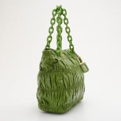 Pre Owned Prada Green Patent Vernice Gaufre Shopping Tote