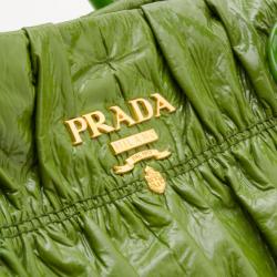 Pre Owned Prada Green Patent Vernice Gaufre Shopping Tote