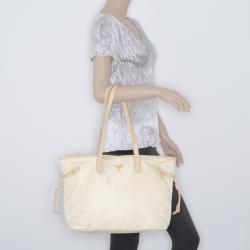 Pre Owned Prada Beige Tessuto Saffian Soia Tote 