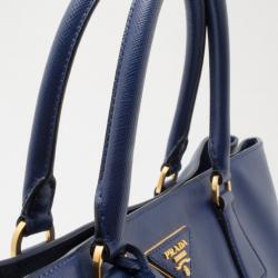 مملوكة مسبقًا Prada Bluette Saffiano Lux Leather Tote Bag 