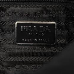 مملوكة مسبقًا Prada Black Nylon Shoulder Bag