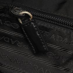 مملوكة مسبقًا Prada Black Nylon Shoulder Bag