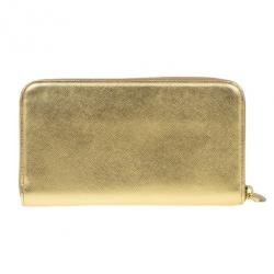 Pre Owned محفظة برادا جلد سافيانو ذهبي بسحاب و فيونكة