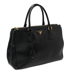 Pre Owned Prada Black Saffiano Lux Leather Medium Galleria Tote
