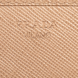 مملوكة مسبقًا Prada Beige Saffiano Metal Leather Wallet on Chain