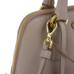 Pre Owned حقيبة برادا سافيانو بلاش فيرنيس ميني بروميناد