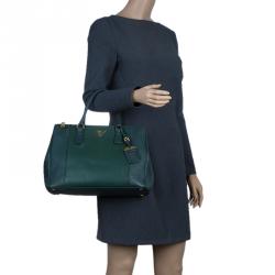 Pre Owned Prada Green Two Tone Saffiano Lux Leather Medium Double Zip Tote