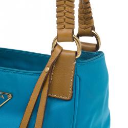 مملوكة مسبقًا حقيبة يد برادا تيسوتو فيتيلو شراشيب جلد أزرق سماوي 