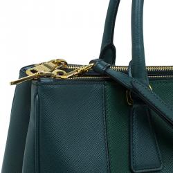 Pre Owned Prada Green Bicolor Saffiano Lux Leather Medium Double Zip Tote