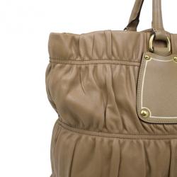 Pre Owned Prada Beige Leather Large Nappa Gaufre Tote