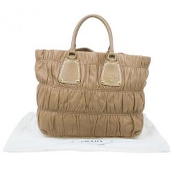 Pre Owned Prada Beige Leather Large Nappa Gaufre Tote