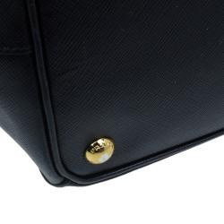 مملوكة مسبقًا Prada Black Saffiano Small Lux Double Zip Tote