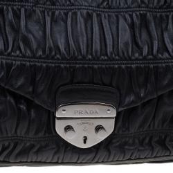 Pre Owned Prada Black Ruched Nappa Leather Chain Detail Shoulder Bag