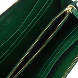 Pre Owned Prada Green Leather Zip Around Continental Wallet