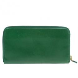 Pre Owned Prada Green Leather Zip Around Continental Wallet