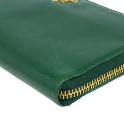 Pre Owned Prada Green Leather Zip Around Continental Wallet