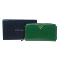 Pre Owned Prada Green Leather Zip Around Continental Wallet