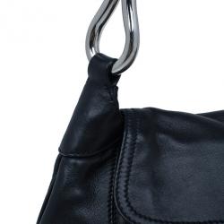 مملوكة مسبقًا Prada Black Leather Shoulder Bag