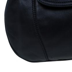 مملوكة مسبقًا Prada Black Leather Shoulder Bag