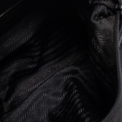 Pre Owned Prada Black Nylon and Leather Shoulder Bag