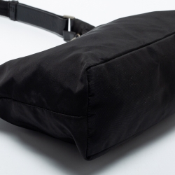 Pre Owned Prada Black Nylon and Leather Shoulder Bag