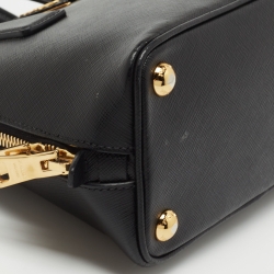 Pre Owned Prada Black Saffiano Patent Leather Small Promenade Satchel